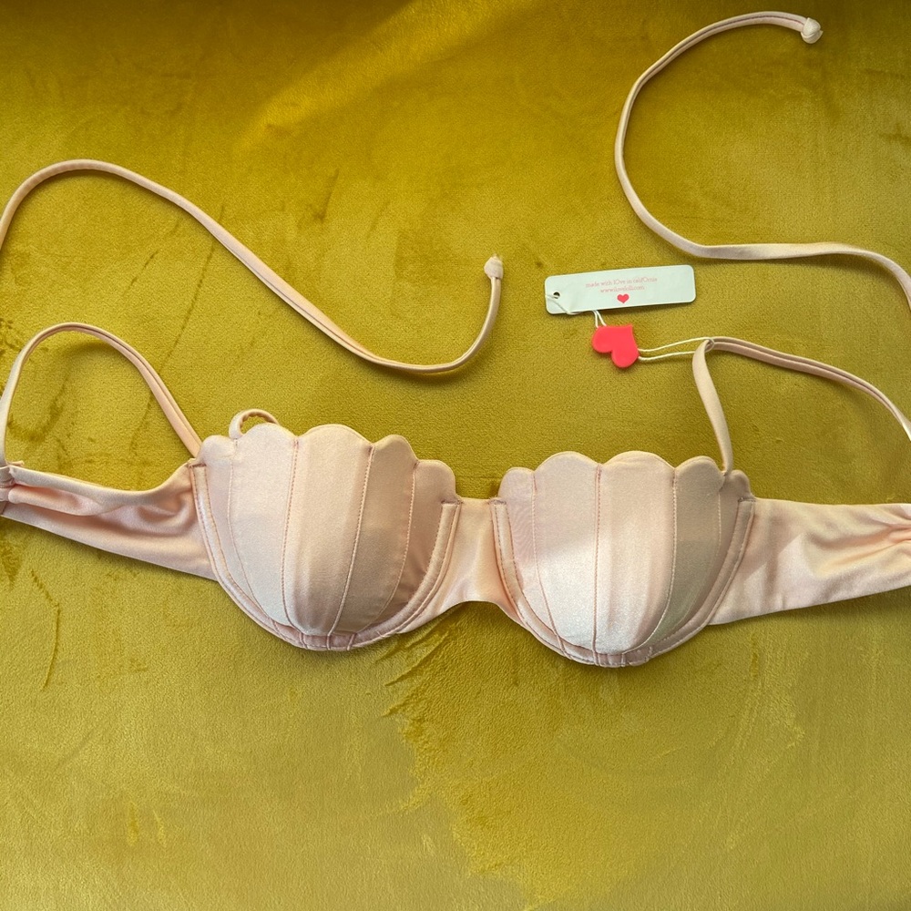 Lolli NWT mermaid bikini top! 🧜🏼‍♀️